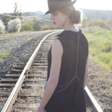 Bijou de corps Sarh Bijou de corps Sarh