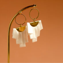 Boucles d'oreilles Ange soie ivoire et or L'Orangerie Bijoux