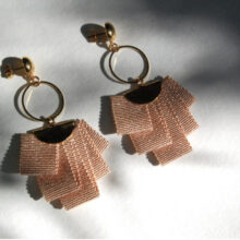 Boucles d'oreilles Céléstine soie or rose irisé L'Orangerie Bijoux