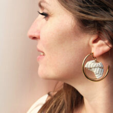 Créoles soie blanche doré Rosario L'Orangerie Bijoux mariage Rosario L'Orangerie Bijoux mariageé Rosario - Bijoux mariage Bijoux mariage Lyon - Made in France