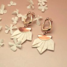 Boucles d'oreilles Giulia blanc doré soie L'Orangerie Bijoux mariage