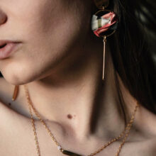 Boucles d'oreilles Rita soie fleurs rouge vert blanc Made in France