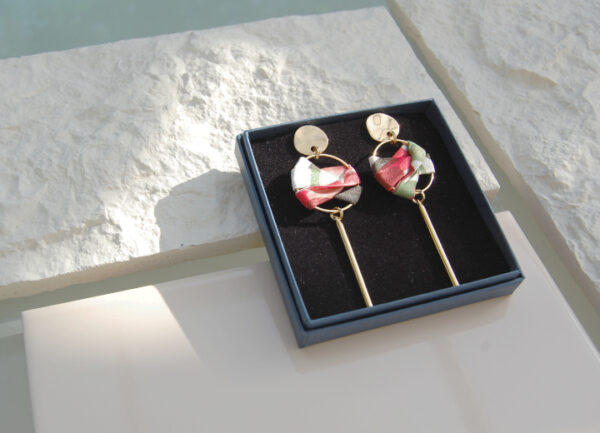 Boucles d'oreilles Rita soie fleurs rouge vert blanc Made in France