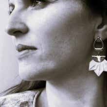 Boucles d'oreilles Iris soie L'Orangerie Bijoux Couture Boucles d'oreilles Iris soie L'Orangerie Bijoux Couture