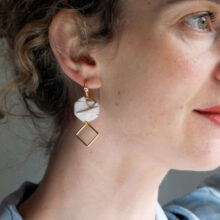 Boucles d'oreilles Eugénie soie blanche doré L'Orangerie Bijoux