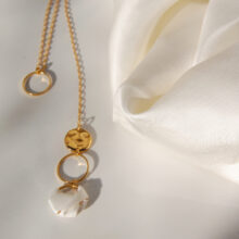 Bijou collier de dos soie blanche doré L'Orangerie Bijoux