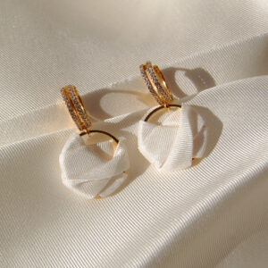 Boucles d'oreilles Jeanne soie blanche doré L'Orangerie Bijoux